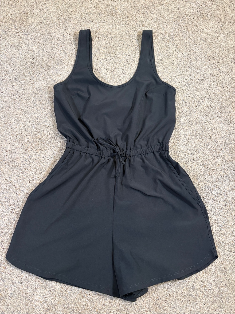 Women’s Black Elastic-Waist Shorts Romper XST